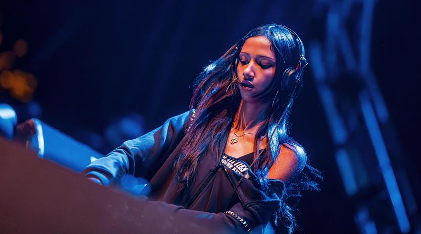 FOTO ŠETNJA KROZ SPEKTAKL NA KASTELU